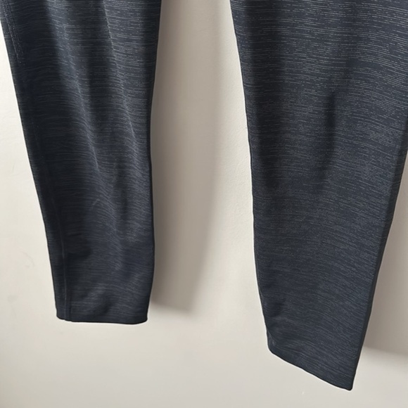 Outdoor Voices Dark Grey Techsweat 7/8 Legging - Picture 3 of 8